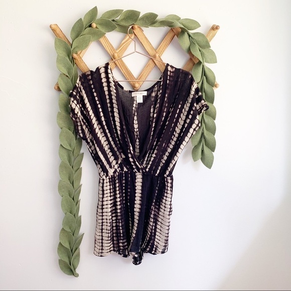 Band of Gypsies Tie Dye Romper - Picture 3 of 7